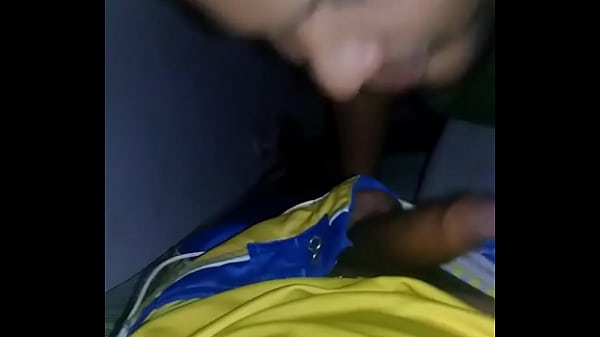 Una rica mamada de un ojos claros