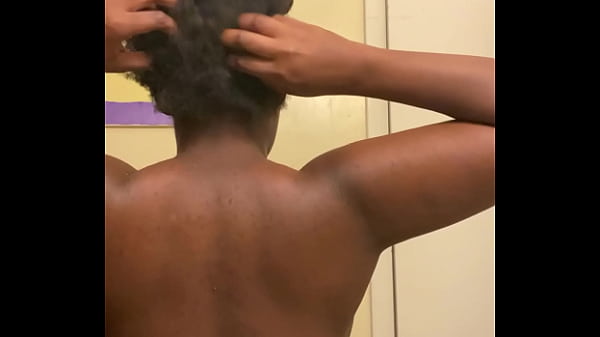 Exposed nude hairstylist behind the scenes 