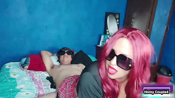 Colegiala tetona cogiendo rico 