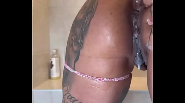 Cream pie or pull out