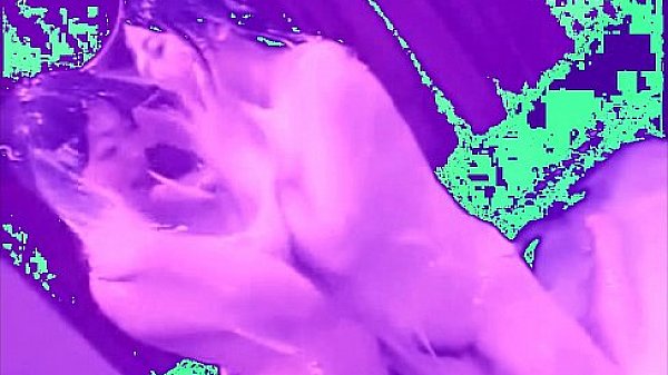 What wet lesbians also want