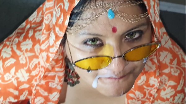 Play MP4 - Indian XL girl - Namaste and cum swallow