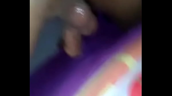 Play MP4 - Mi hombre casado me hace suya