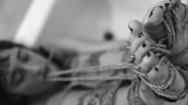 My bound feet are suckable for you 