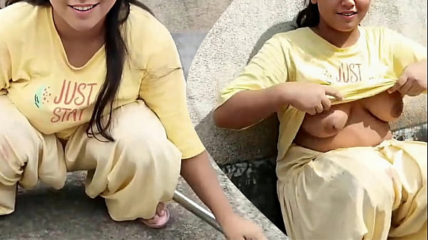 जवान शादीशुदा_भाभी के साथ छत पर XXX_रोमांस देसी_आउटडोर गांव_की लड़की का हिंदी सेक्स वीडियो