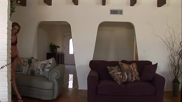 Nonton Die S&uuml;&szlig;e Jordan Styles Hat Eine Pov-szene, In Der Sie Einen Guten Handjob Gibt thumbnail