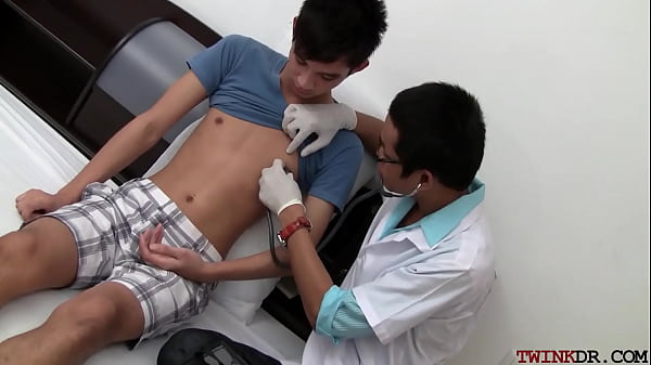 Play MP4 - Asian twink gets examined and breeded from behind by doctor