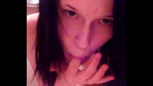 Valery_silva aka sweetie plum mastrubating in bathroom