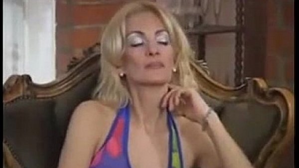 Nonton She Is A Good Fucker thumbnail