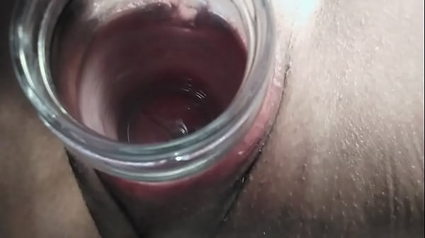 Stretching_my pussywith a_glass jar