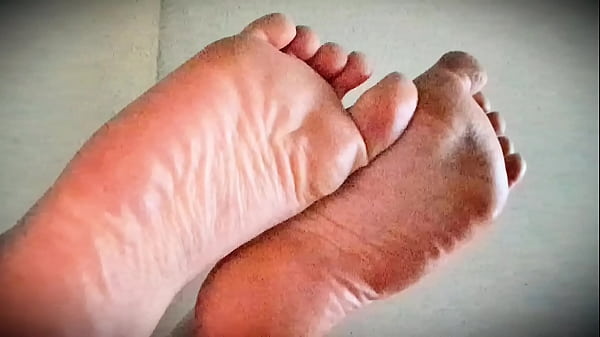 A_Feet VidI Sent_To My 1st Boyfriend