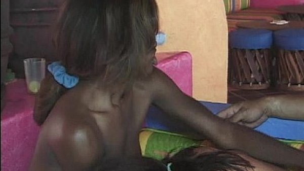 Metro - Mixed Emoitions - scene 2 - extract 3 