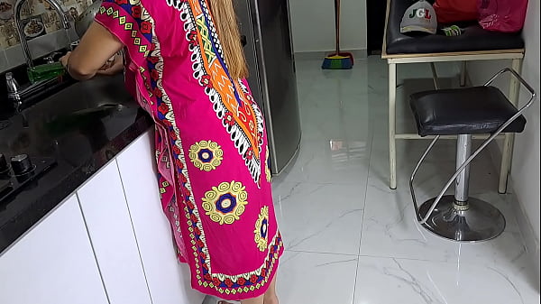 Hermosa Chica Rubia Chupando Polla thumbnail