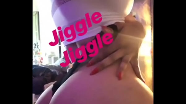 Play MP4 - big ebony ass