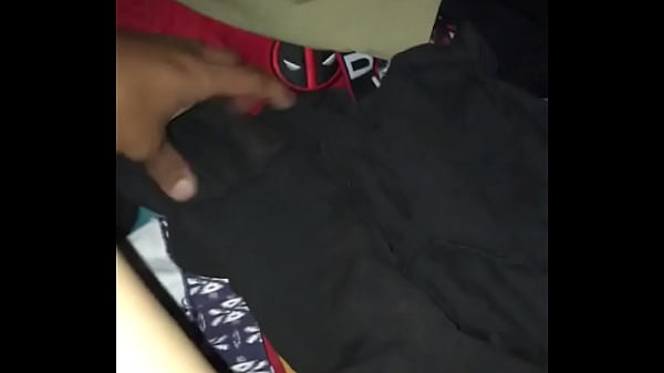 Bbwhairy pussy cumshot