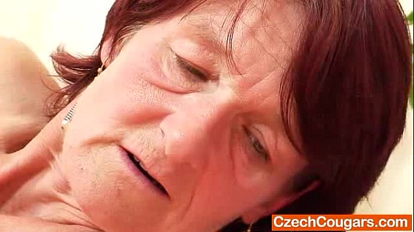 Plaingramma_Matylda_spreads_and toyshirsutecunt