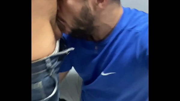 Motoboy Me Fodeu No Banheiro Do Terminal, Outro Macho Viu Tudo E Quis Tambem Uma Prova. thumbnail