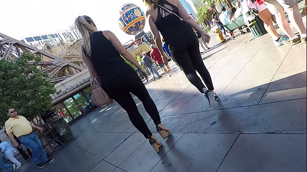 2 milfs in vegas.MP4