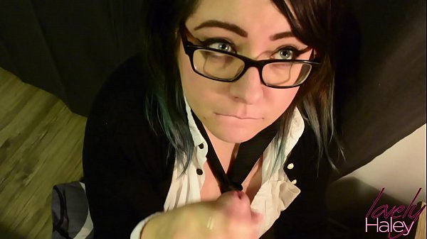 gives stepdad herfirst blowjob