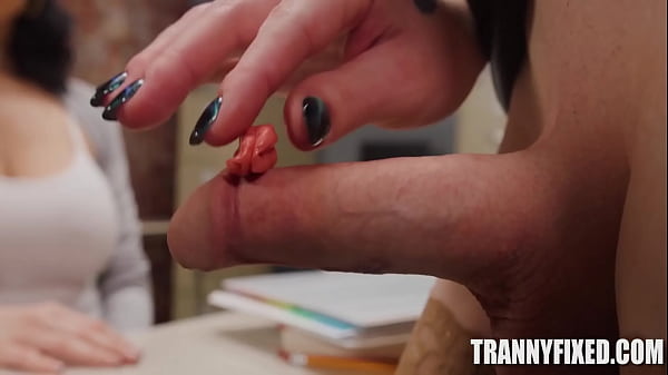 Play MP4 - Night Classes Leana Lovings&comma; Izzy Wilde&comma; Little Puck