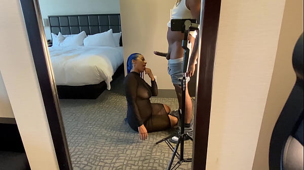 Sapphire_deep throating_Richdapiper