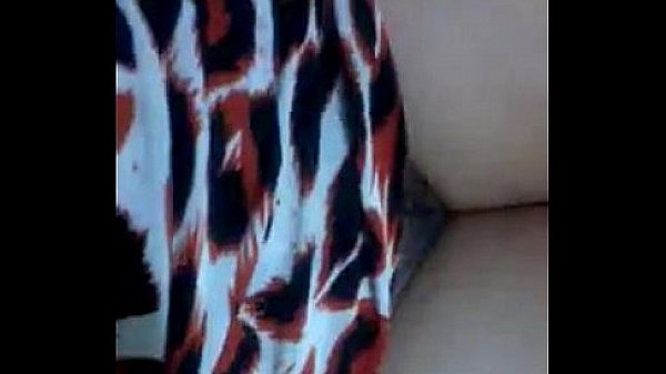 Virgin girl learning to masturbate herself 