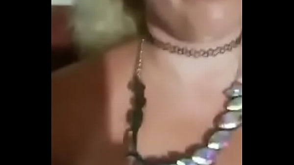 Me Toc&oacute; Las Tetas thumbnail