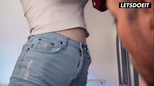 Busty Redhead Teen Lenina Crowne Fucks Cheating Boyfriend - HORNY HOSTEL 