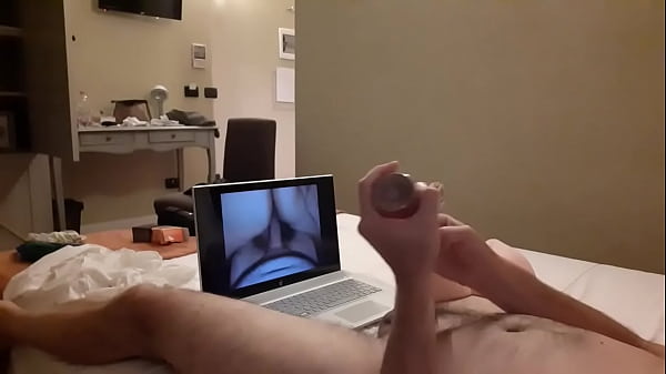 Play MP4 - Play again with my fake pussy