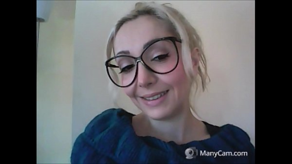 Chantal hasno limits and burps with her mouth openeven onthe beach