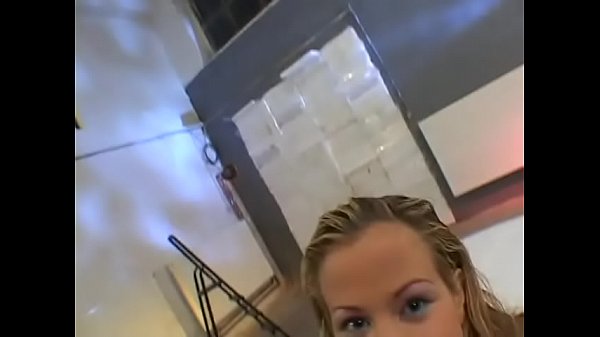 Nonton Milf Lugina Enjoys Finger And Dildo Action thumbnail