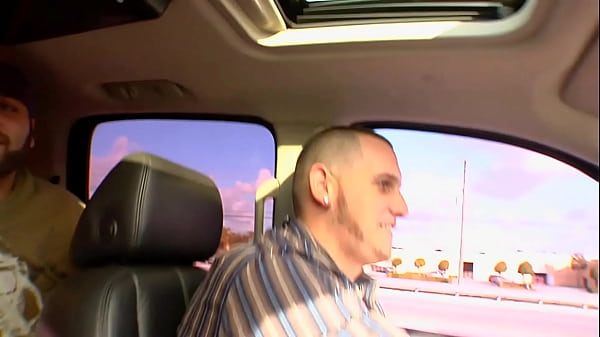 Nonton Come On Pounder Pound Her Pussy thumbnail