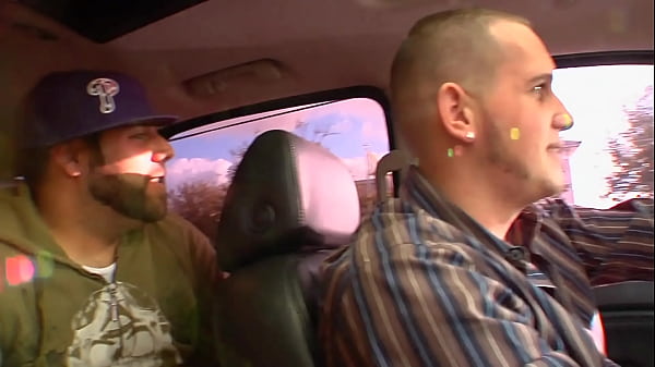 Come on pounder pound her pussy 