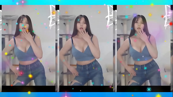 Nonton Korean Cam Girl thumbnail