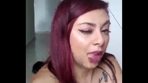 Play MP4 - Detr&aacute;s de c&aacute;maras&excl;