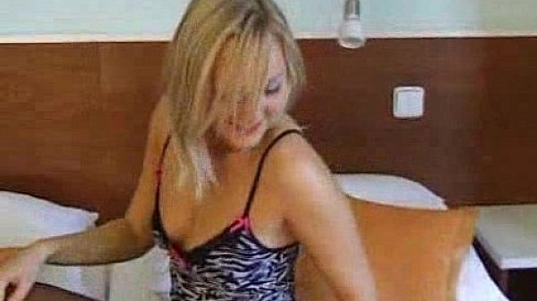 Teen blonde teasing and pussy rubbing - sex video 