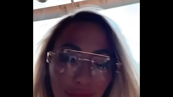 Play MP4 - Couldn't wait to get home