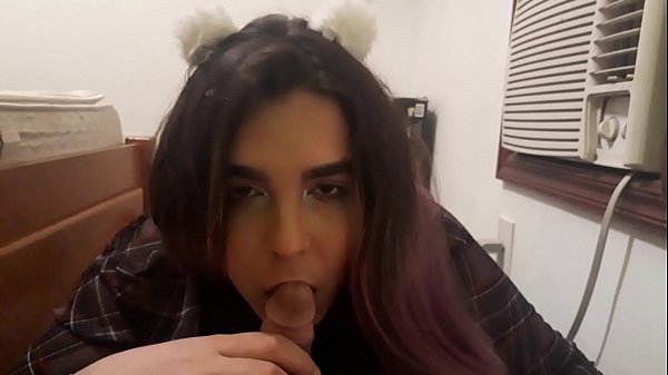 Alice Hael Fantasiada De Kawaii Girl Mamando O Bluezao thumbnail