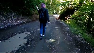 Nonton Me Pillaron En Plena Faena En Un Bosque. thumbnail