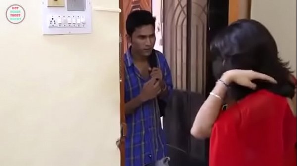 Play MP4 - Priya tiwari nice boob press