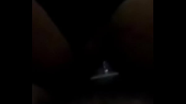 Rica amiguit@ lime&ntilde_a montando mi pinga