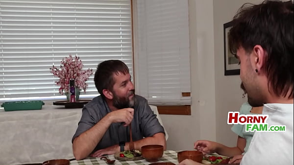 The family loves him i guess penelope snaps nade nasty 