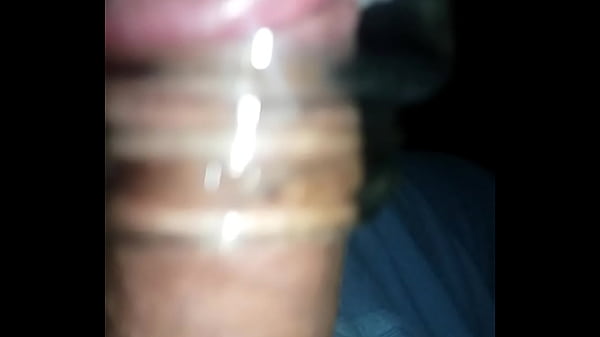 Play MP4 - Me masturbo con frasco