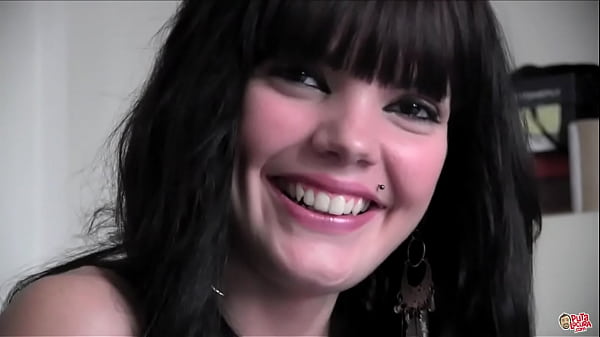 Carmen Lomama Nos Cuenta Sus Experiencias Sexuales, Sus Primeros Polvos, C&oacute;mo Liga... &iexcl;todo! thumbnail