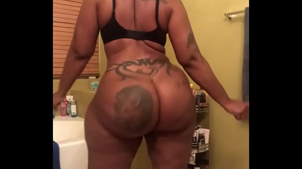 Dass Loves Teasing With That Phat Ass In 3 Videos thumbnail