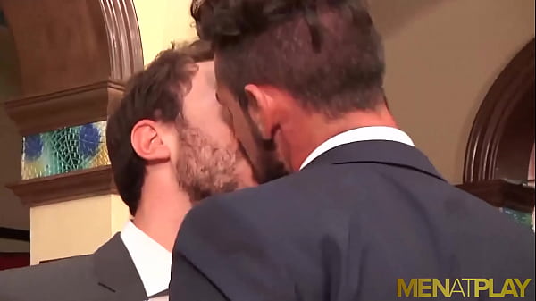Play MP4 - MENATPLAY Bearded Stud Philip Zyos Anal Fucks Massimo Piano