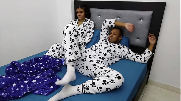 Delicioso Arrunchis Con Mi Hermanastro thumbnail