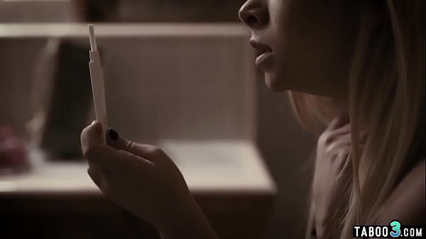 Play MP4 - Lesbian MILF stepmom licks her teen stepdaughters pussy