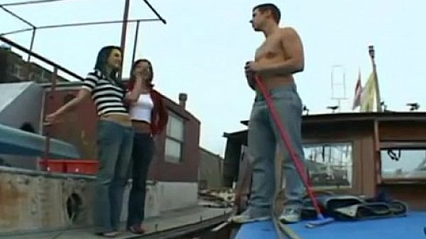 Nonton X7 They Come Aboard thumbnail