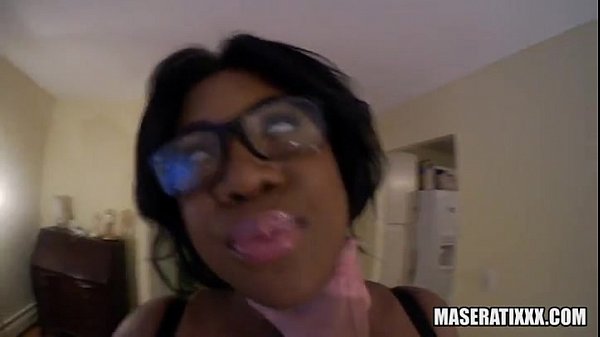 Play MP4 - the perfect woman&period;